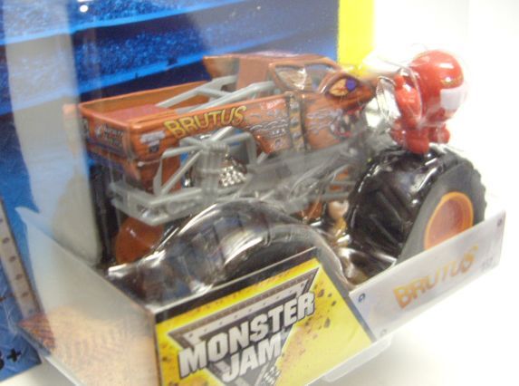 画像: 2014 MONSTER JAM included MONSTER JAM FIGURE! 【BRUTUS】 LT.BROWN