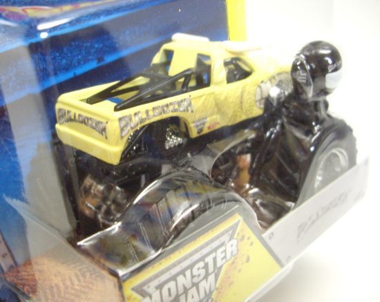 画像: 2014 MONSTER JAM included MONSTER JAM FIGURE! 【BULLDOZER】 LT.YELLOW