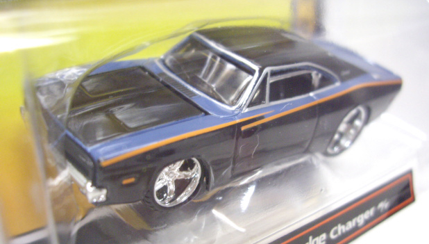 画像: 2009 MAISTO - NEED FOR SPEED UNDERCOVER 【1969 DODGE CHARGER R/T】 BLACK-BLUEGRAY/RR