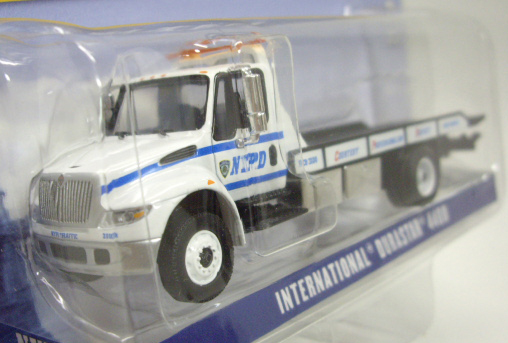 画像: 2014 GREENLIGHT - NYPD 【INTERNATIONAL DURASTAR 4400 (FLATBED)】 WHITE/RR