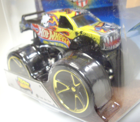 画像: 2015 MONSTER JAM includes SNAP-ON BATTLE SLAMMER! 【TEAM HOT WHEELS】 BLACK (TRACK ACE TIRES)