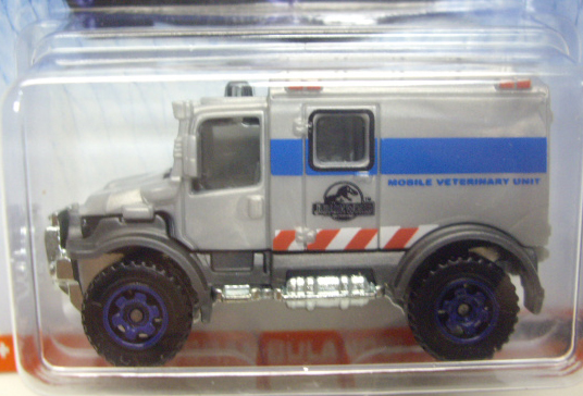 画像: 2015 MATCHBOX "JURASSIC WORLD" 【4X4 SCRAMBULANCE】 GRAY