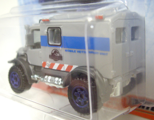 画像: 2015 MATCHBOX "JURASSIC WORLD" 【4X4 SCRAMBULANCE】 GRAY