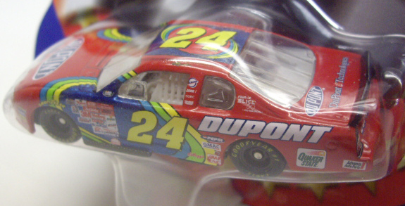 画像: 2001 ACTION - NASCAR WINNER'S CIRCLE 【"#24 DU PONT" CHEVY MONTE CARLO】　RED (LIFETIME)