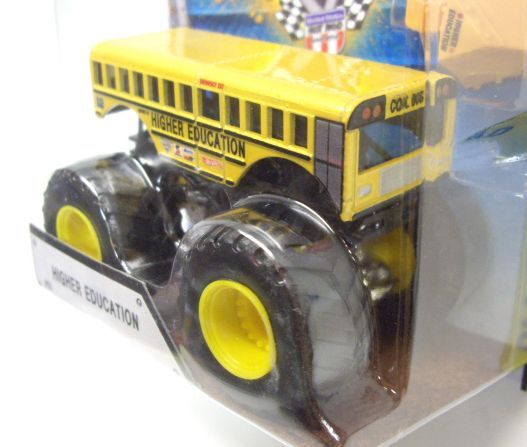 画像: 2015 MONSTER JAM includes SNAP-ON BATTLE SLAMMER! 【HIGHER EDUCATION】 YELLOW