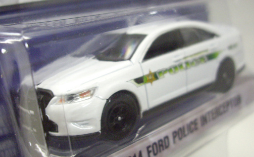 画像: 2016 GREENLIGHT HOT PURSUIT S17 【CITY OF NORTH POLE POLICE - 2014 FORD POLICE INTERCEPTOR】 WHITE/RR