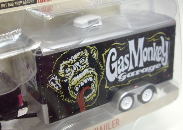 画像: 2016 GREENLIGHT - HITCH & TOW S5 【2014 RAM 1500 AND ENCLOSED CAR HAULER】 BLACK/RR (GAS MONKEY GARAGE)