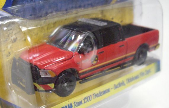 画像: GREENLIGHT COUNTRY ROADS S14 【2014 RAM 1500 TRADESMAN (FIRE DEPT.)】 RED/RR