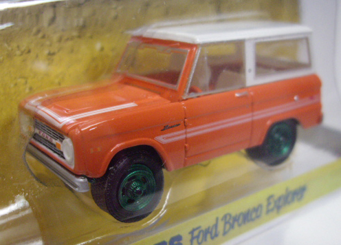 画像: GREENLIGHT COUNTRY ROADS S14 【1976 FORD BRONCO EXPLORER】 ORANGE/RR (GREEN MACHINE) 