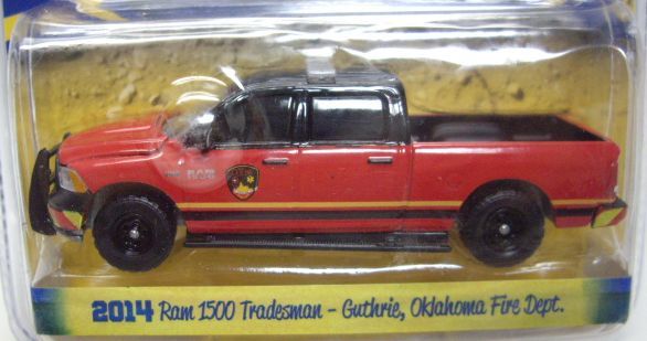 画像: GREENLIGHT COUNTRY ROADS S14 【2014 RAM 1500 TRADESMAN (FIRE DEPT.)】 RED/RR