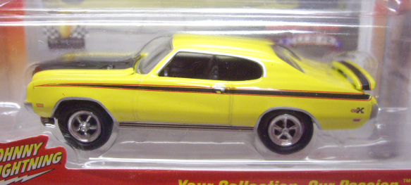 画像: 2016 JOHNNY LIGHTNING - MUSCLE CARS USA S1 【1971 BUICK GSX】 YELLOW/RR　