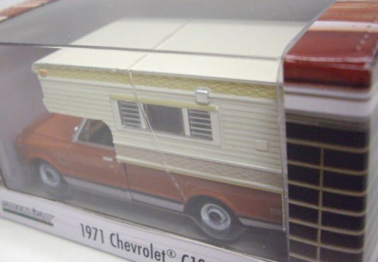 画像: 2016 GREENLIGHT HOBBY EXCLUSIVE 【1968 CHEVROLET C10 CHEYENNE WITHE LARGE CAMPER】 LT.BROWN/RR