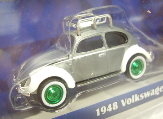 画像: 2016 GREENLIGHT - HITCH & TOW MJ TOYS EXCLUSIVE 【1948 VOLKSWAGEN BEETLE AND TEARDROP TRAILER】 ZAMAC/RR (GREEN MACHINE)