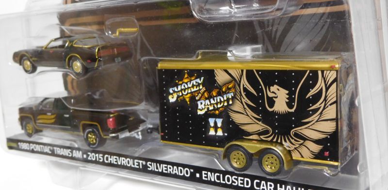 画像: 2016 GREENLIGHT HOLLYWOOD HITCH & TOW S1【SMOKEY AND THE BANDIT II】 1980 PONTIAC TRANS AM/2015 CHEVROLET SILVERADO/ENCLOSED CAR HAULER