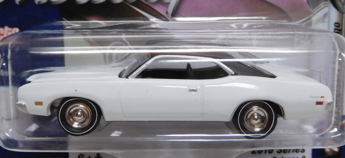 画像: 2016 JOHNNY LIGHTNING - MUSCLE CARS USA S2 【1977 MERCURY MONTEGO】 WHITE/RR (1836個限定）