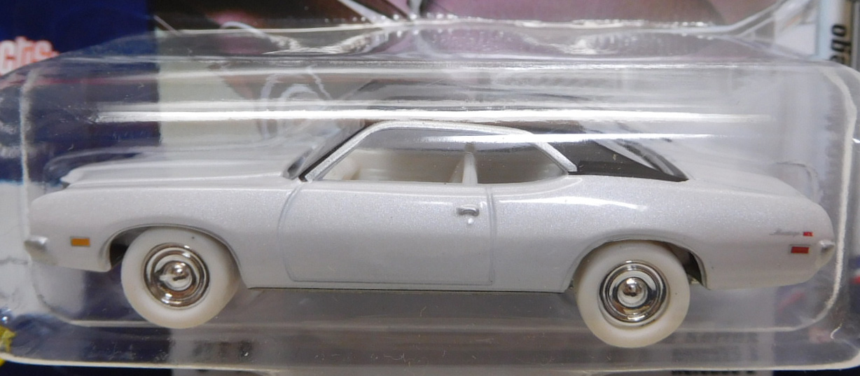 画像: 2016 JOHNNY LIGHTNING - MUSCLE CARS USA S2 【1977 MERCURY MONTEGO】 WHITE/RR (WHITE LIGHTNING）