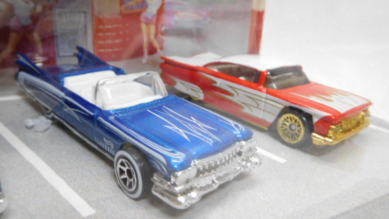 画像: 2000 TARGET EXCLUSIVE DEIVE-IN【HOT NIGHTS 4CAR SET】 '57 CHEVY/PURPLE PASSION/1959 CADILLAC ELRORADO/1959 IMPALA LOWRIDER