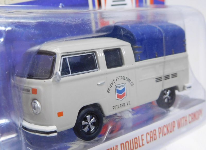 画像: 2017 GREENLIGHT RUNNING ON EMPTY S2 【1974 VOLKSWAGEN DOUBLE CAB PICKUP WITH CANOPY】 BEIGE/RR (CHEVRON)