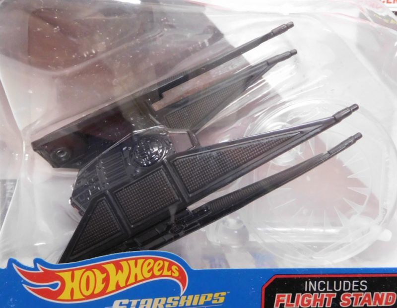 画像: 2018 HW STAR WARS STARSHIP 【KYLO REN'S THE SILENCER】　BLACK (2018 WHITE CARD)