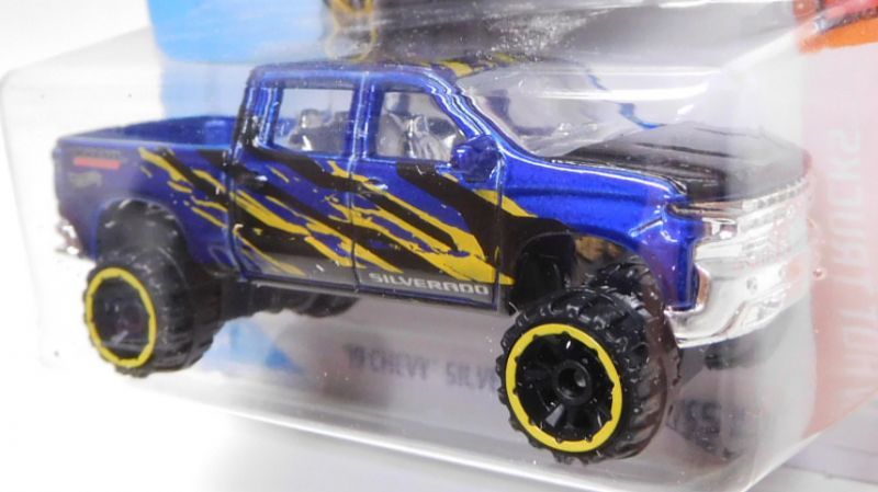 画像: 【'19 CHEVY SILVERADO TRAIL BOSS LT】 BLUE/OR6SP