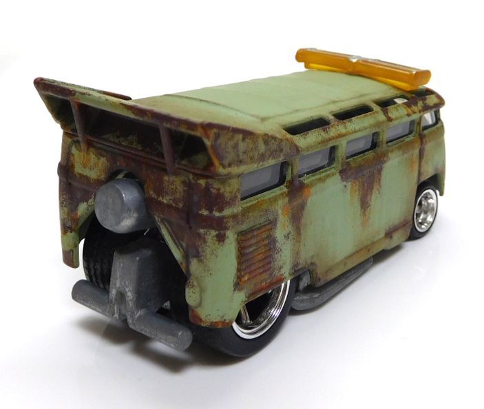 画像: ONE WORLD CUSTOM GARAGE 【VOLKSWAGEN T1 DRAG BUS (カスタム完成品）】 サビ-PALE GREEN/RR （送料サービス適用外） 