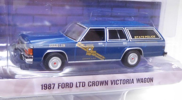 画像: 2019 GREENLIGHT HOT PURSUIT S32 【1987 FORD LTD CROWN VICTORIA WAGON】 NAVY/RR (LOUISIANA STATE POLICE)