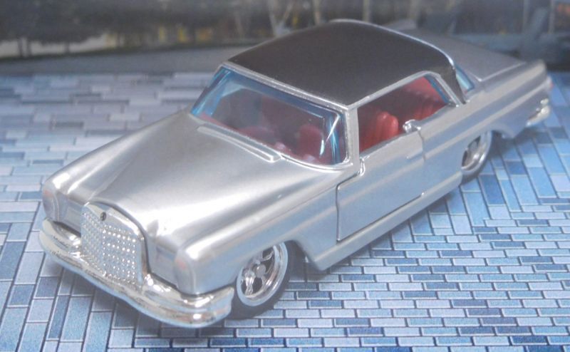 画像: 2021 MATTEL CREATIONS EXCLUSIVE 【MERCEDES-BENZ 220 SE COUPE】 SILVER/RR