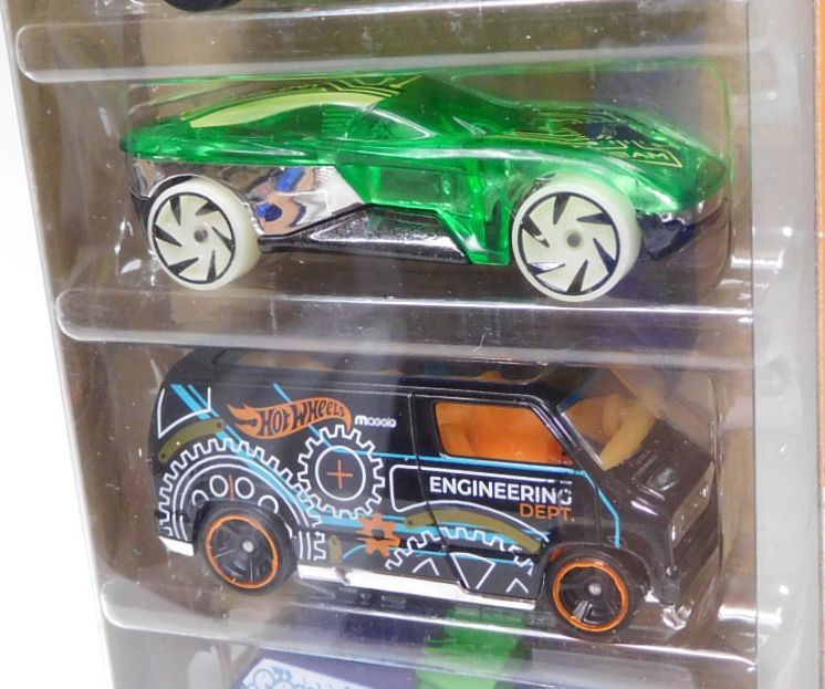 画像: 2023 5PACK 【HW DESIGN LAB】Amazoom/Volkswagen Beetle/Forward Force/Custom '77 Dodge Van /Cool-One