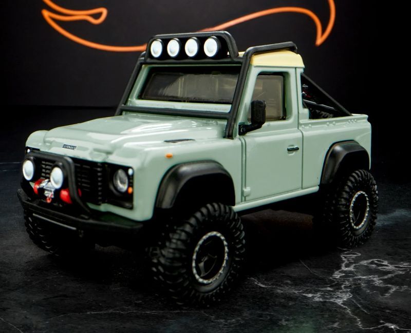 画像: 2023 RLC EXCLUSIVE "ELITE 64" 【LAND ROVER DEFENDER 90 PICKUP】PALE GREEN/RR