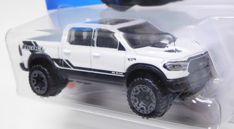 画像: 【2020 RAM 1500 REBEL】WHITE/BLOR