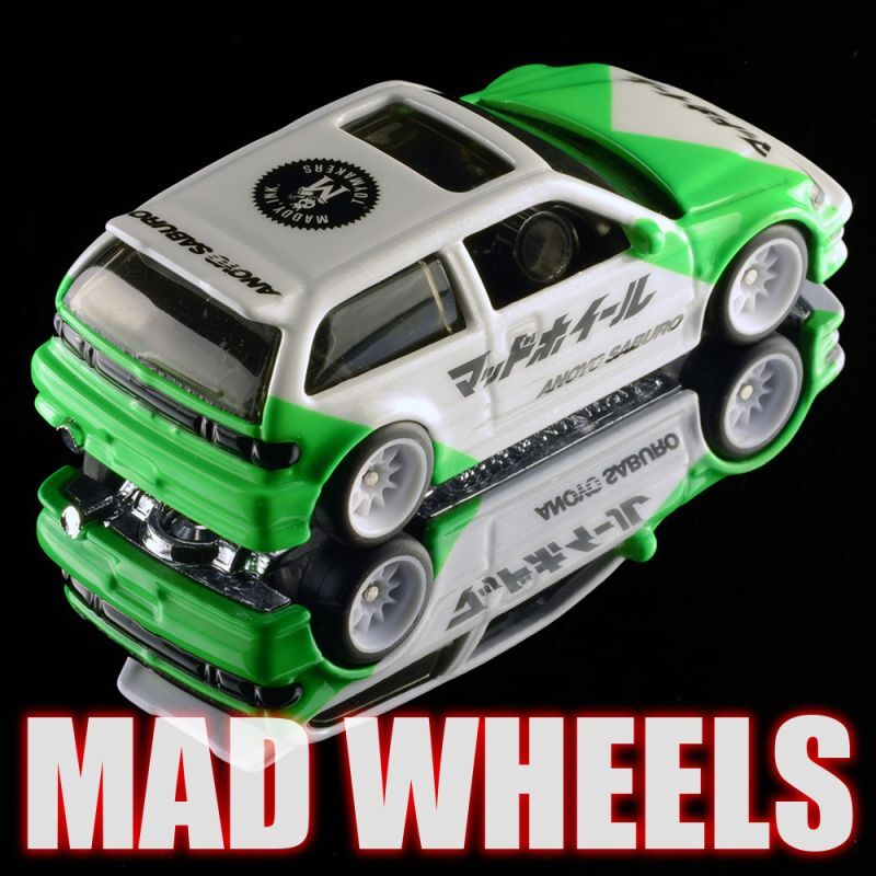 画像: MAD WHEELS (マッドホイール） 【Oroblram HONDA CIVIC (カスタム完成品）】WHITE-GREEN/RR (送料サービス適用外) 