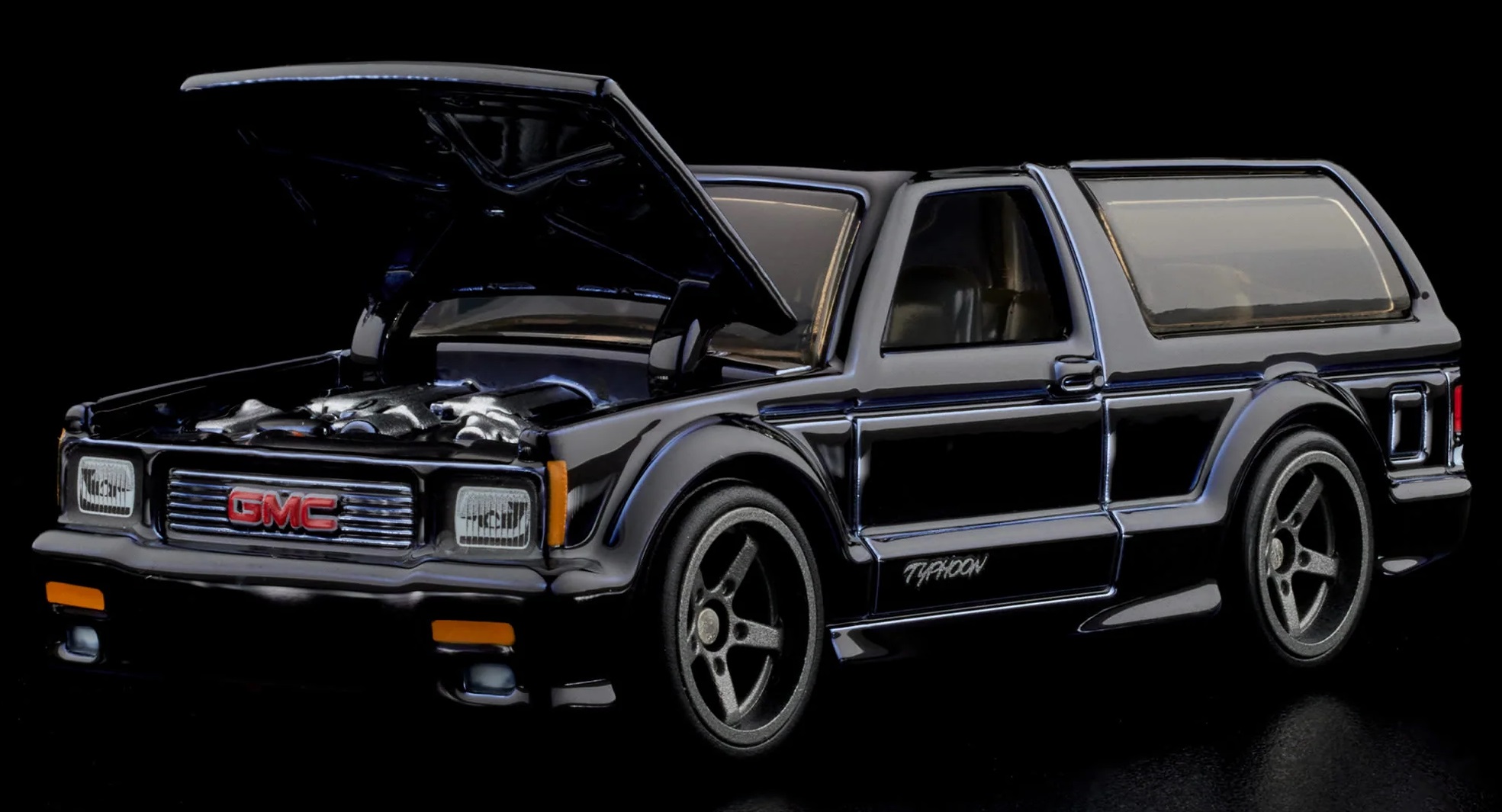 画像: 2024 RLC EXCLUSIVE【1992 GMC TYPHOON （フード開閉タイプ)】SPEC.BLACK/RR（予約不可）