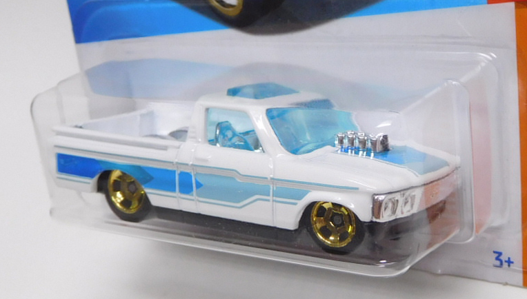 画像: 【CUSTOM '72 CHEVY LUV (ISUZU KB FASTER PICKUPのOEM）】WHITE/RSW