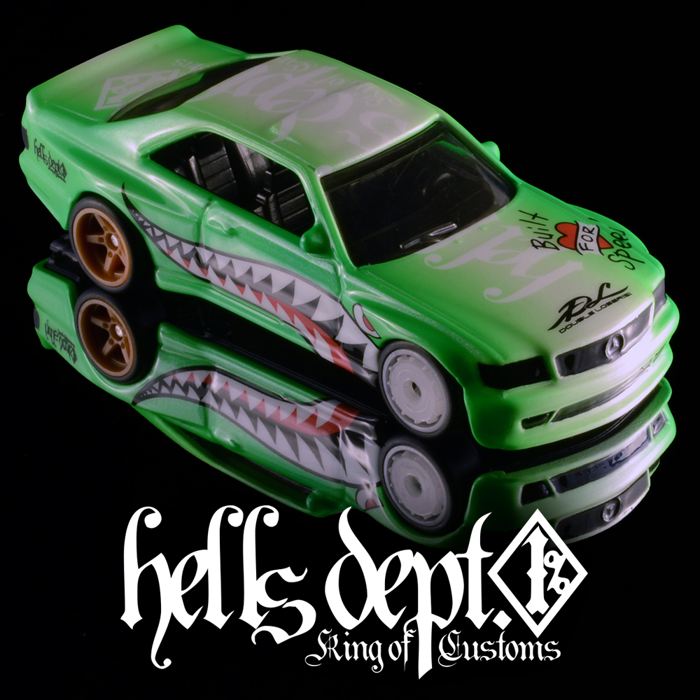 画像: HELLS DEPT 2024 - DOUBLE LOSER[S] 【Build For Speed BENZ 560SEC (カスタム完成品）】NEON GREEN-WHITE/RR （送料サービス適用外）