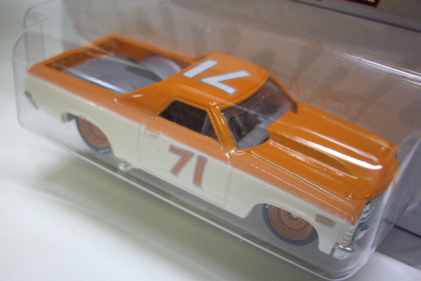 画像: WAYNE'S GARAGE CHASE 【'71 EL CAMINO】　ORANGE/RR  (サイン付き）