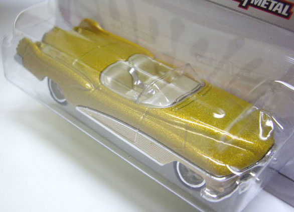 画像: LARRY'S GARAGE CHASE 【'51 LE SABRE CONCEPT】　GOLD/RR  (サイン付き）