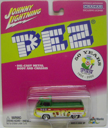 画像: LIMITED EDITION - PEZ 【HOLIDAY VW TYPE 2 PICK UP】　WHITE-GREEN