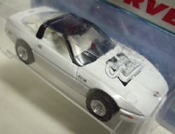 画像: CORVETTE CENTRAL SPECIAL EDITION 【1988 CORVETTE】　WHITE/RR