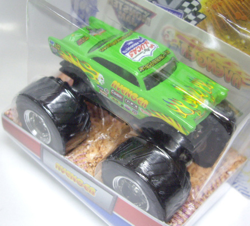 画像: 2011 MONSTER JAM INSIDE TATTOO 【AVENGER ('57 CHEVY)】　GREEN