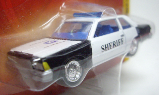 画像: FOREVER 64 R11 【DEPUTY GERALD COOLEY JR.'s 1981 CHEVY MALIBU】 WHITE-BLACK