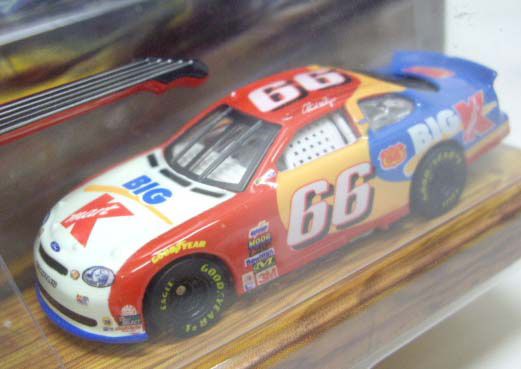 画像: 2000 HOT WHEELS RACING NASCAR ROCKS AMERICA 【#66 TEAM KMART/RT.66 FORD TAURUS】　RED/RR