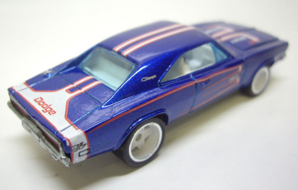 画像: LOOSE - PHIL'S GARAGE CHASE 【'69 CHARGER】　BLUE/RR  (セットばらし・サイン付き）