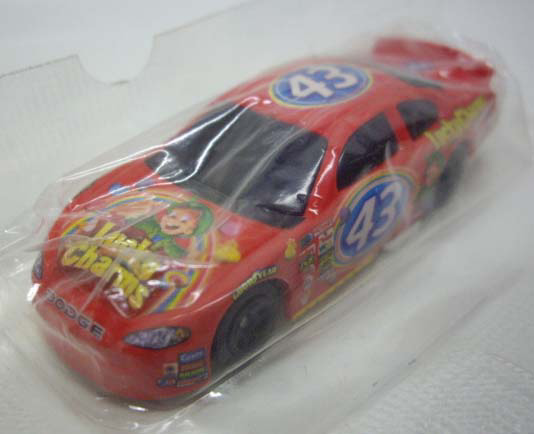 画像: 2004 GENERAL MILLS PROMO　【2001 DODGE INTREPID STOCK CAR】　RED/7SP