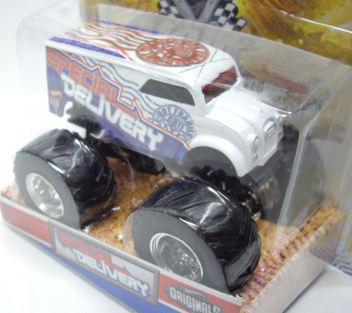 画像: 2011 MONSTER JAM INSIDE TATTOO 【SPECIAL DELIVERY (DAIRY DELIVERY)】 WHITE (HW ORIGINALS)