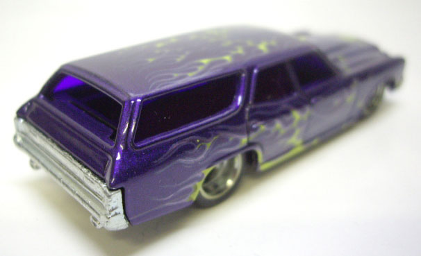 画像: LOOSE - WAYNE'S GARAGE CHASE 【'70 CHEVELLE SS WAGON】　PURPLE/RR  (セットばらし・サイン付き）