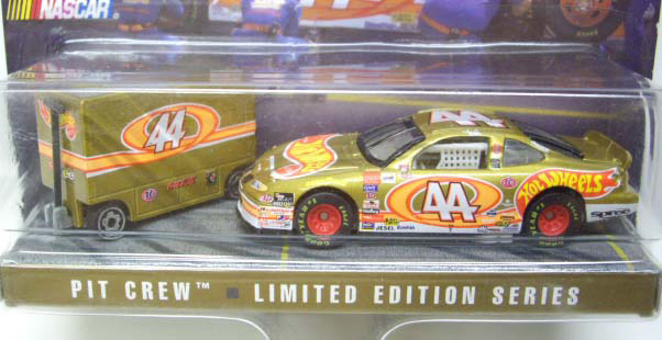 画像: 1998 HOT WHEELS PRO RACING PIT CREW 【TEAM HOT WHEELS KYLE PETTY/PONTIAC GRAND PRIX and TOOL BOX】　GOLD/RR (SPECIAL EDITION)