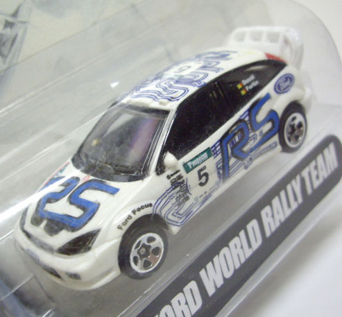 画像: HOTWHEELS RACING WRC 【BP FORD WORLD RALLY TEAM FOCUS】　WHITE/5SP