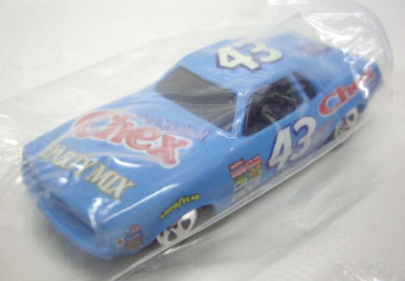 画像: 2004 GENERAL MILLS PROMO　【'70 PLYMOUTH BARRACUDA】　LIGHT BLUE/5SP