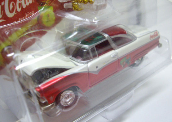 画像: LIMITED EDITION -COCA-COLA 2005 HOLIDAY AUTOMENTS  【1955 FORD CROWN VICTORIA】　MET.RED-WHITE/RR (with GRIPCLIP)