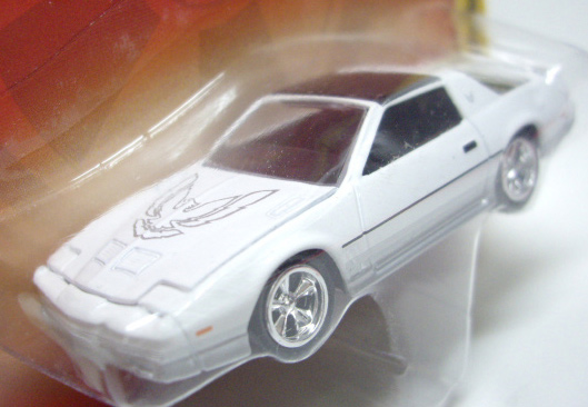 画像: FOREVER 64 R12 【1985 PONTIAC FIREBIRD】 WHITE